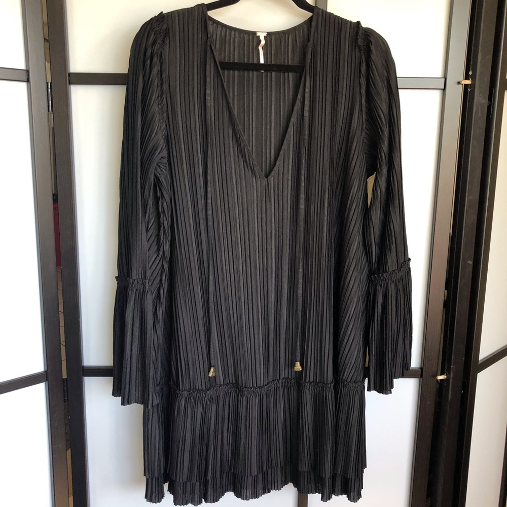 Free People pleated black dress  size M